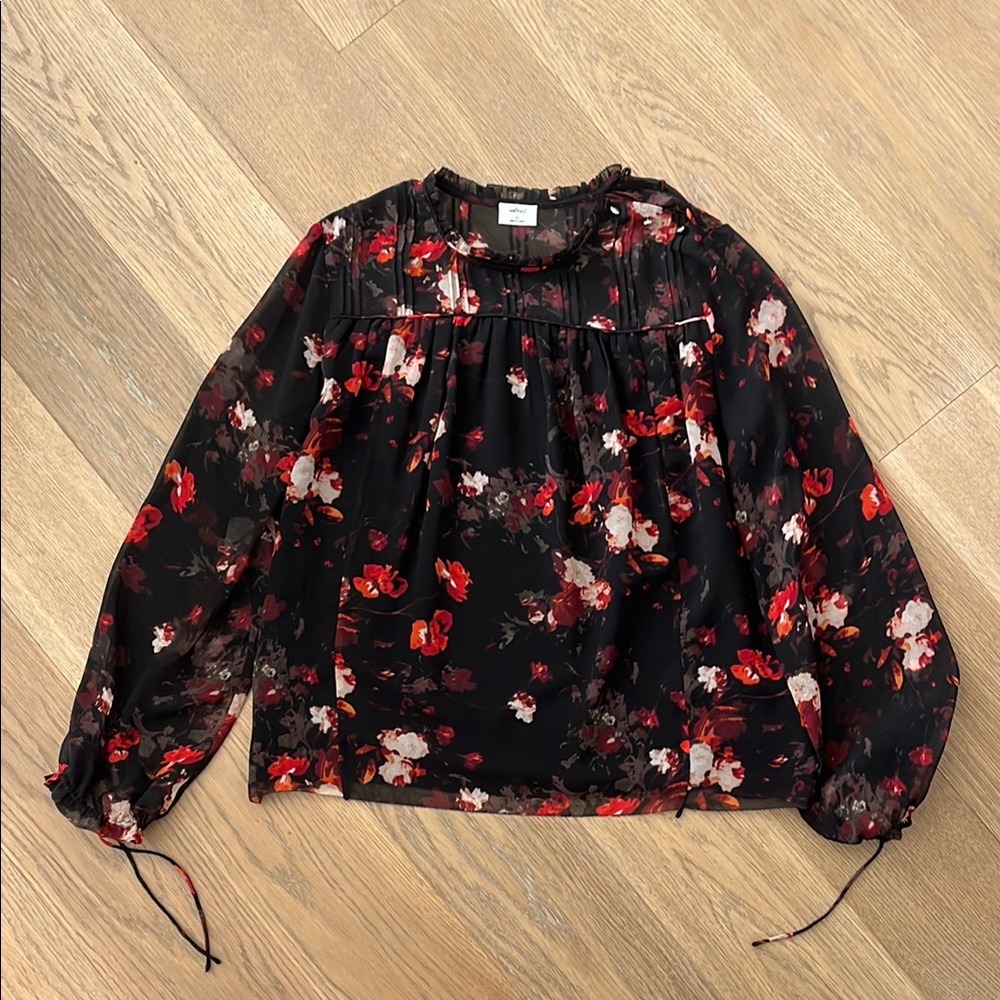 Aritzia Floral Black and Red Women's Top